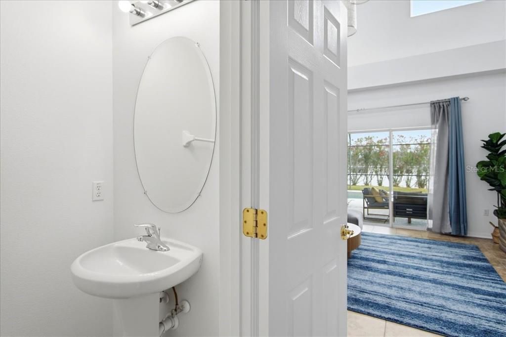 For Sale: $490,000 (5 beds, 3 baths, 2459 Square Feet)