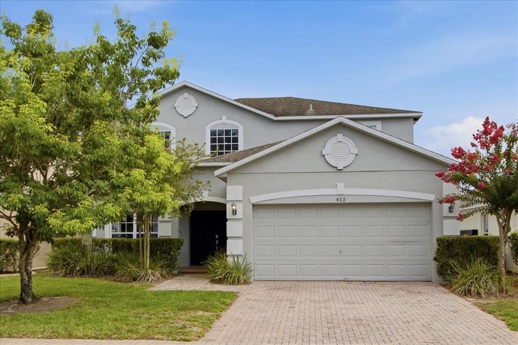For Sale: $490,000 (5 beds, 3 baths, 2459 Square Feet)