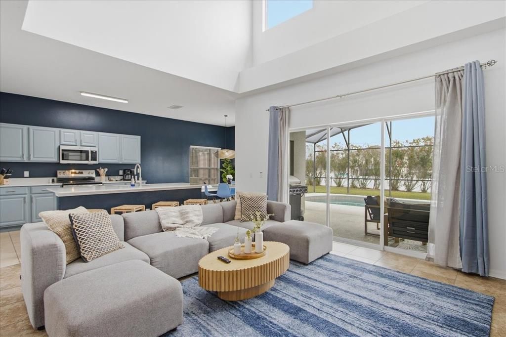 For Sale: $490,000 (5 beds, 3 baths, 2459 Square Feet)