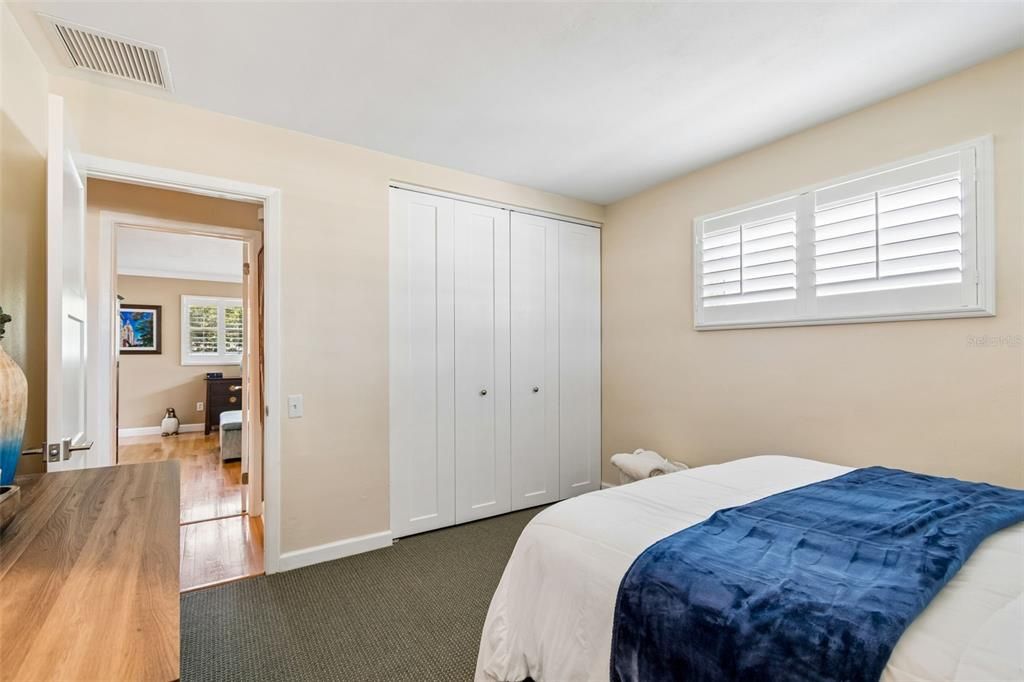 For Sale: $585,000 (3 beds, 2 baths, 1524 Square Feet)
