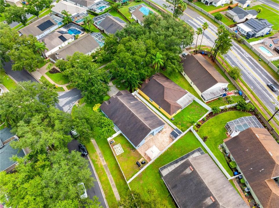 На продажу: $599,900 (4 спален, 2 ванн, 2044 Квадратных фут)