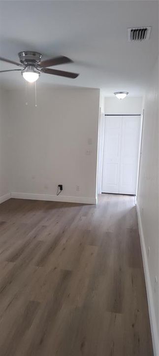 En Venta: $369,900 (3 camas, 2 baños, 1413 Pies cuadrados)
