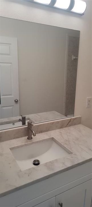 En Venta: $369,900 (3 camas, 2 baños, 1413 Pies cuadrados)