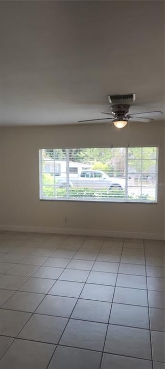 En Venta: $369,900 (3 camas, 2 baños, 1413 Pies cuadrados)