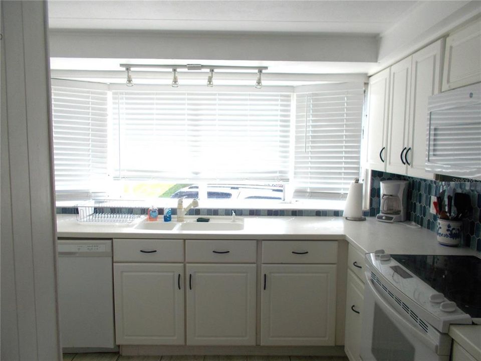 En Venta: $75,000 (2 camas, 2 baños, 808 Pies cuadrados)