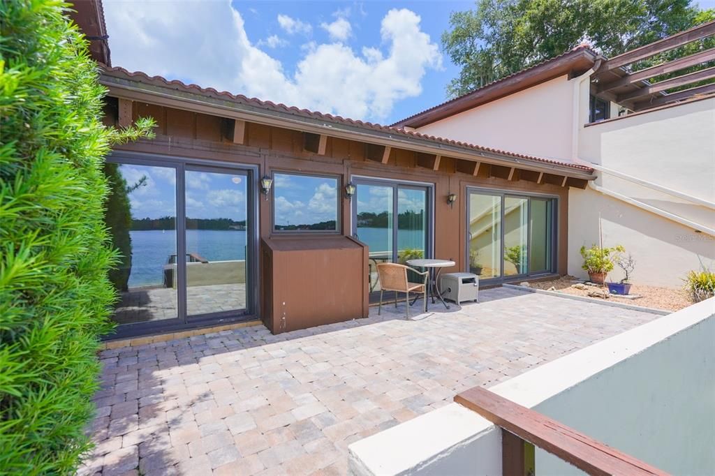 En Venta: $357,500 (3 camas, 2 baños, 2030 Pies cuadrados)