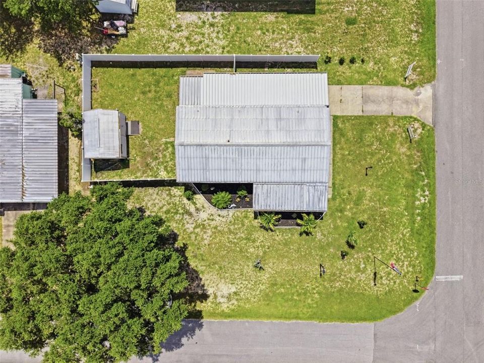 For Sale: $245,000 (3 beds, 2 baths, 1104 Square Feet)