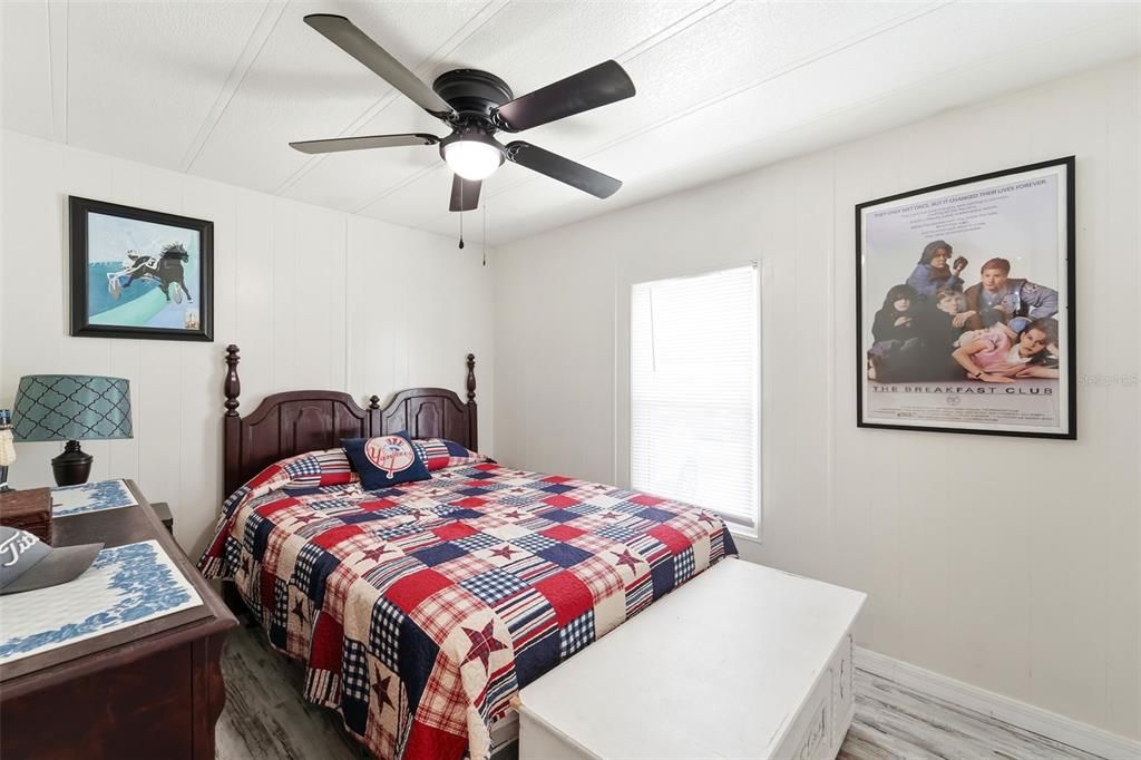 For Sale: $245,000 (3 beds, 2 baths, 1104 Square Feet)