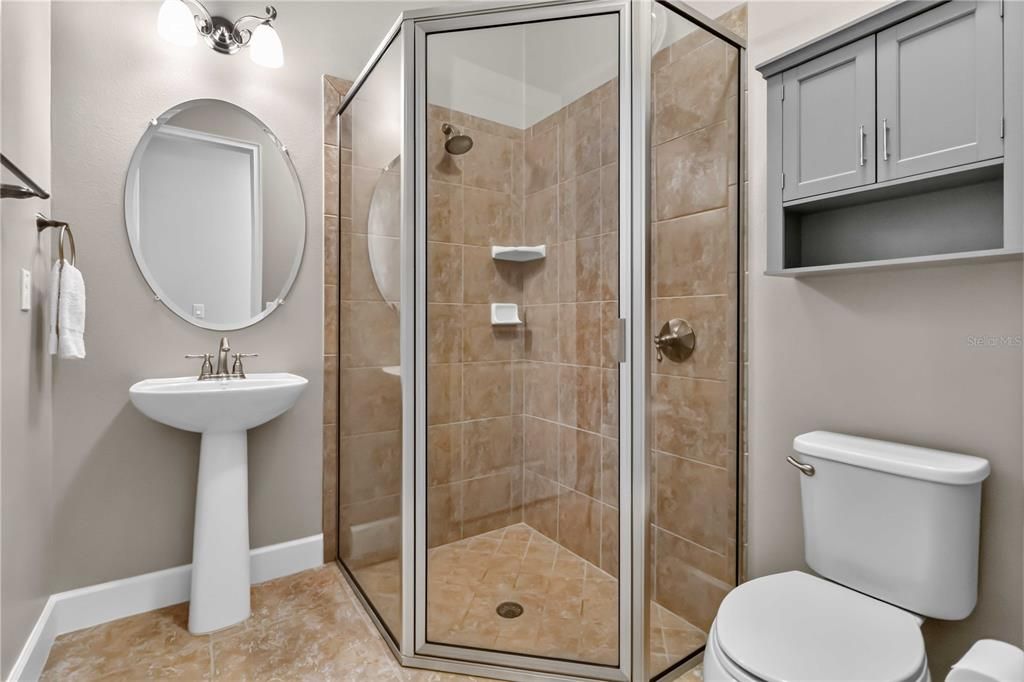 For Sale: $600,000 (4 beds, 3 baths, 2424 Square Feet)