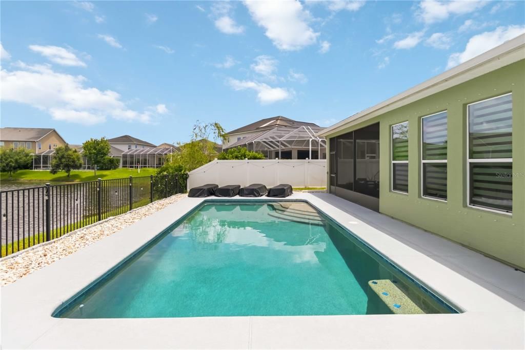 For Sale: $600,000 (4 beds, 3 baths, 2424 Square Feet)