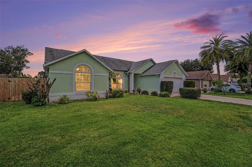 En Venta: $439,000 (3 camas, 2 baños, 1679 Pies cuadrados)