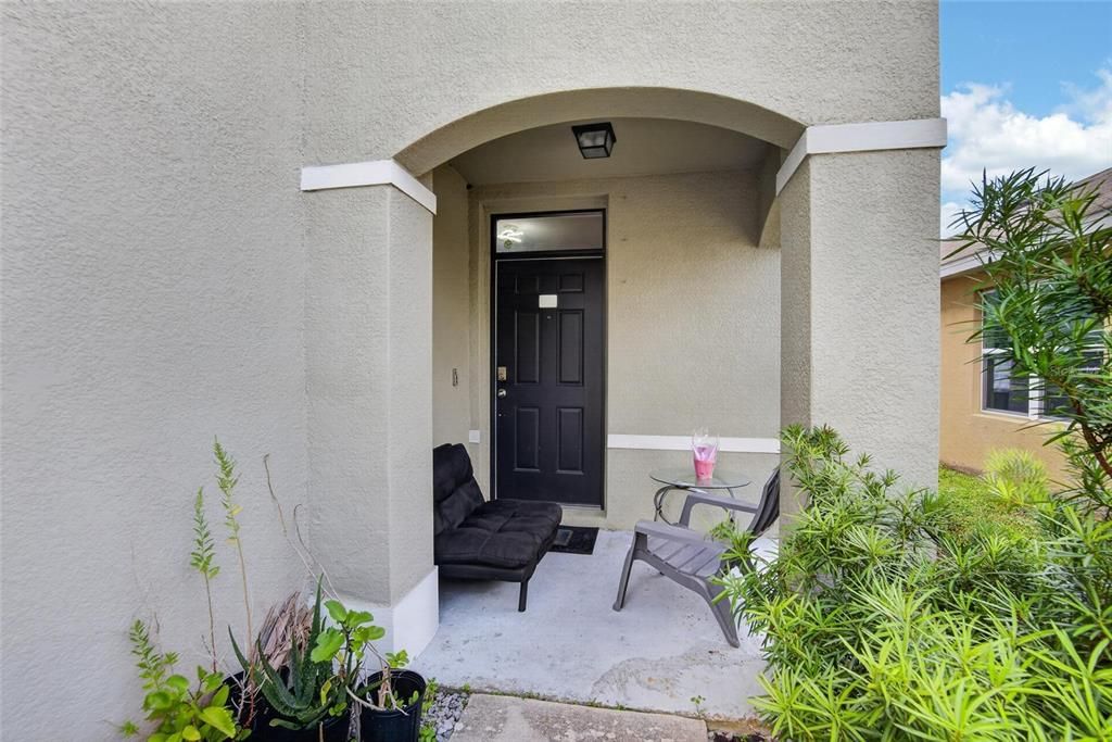 For Sale: $323,500 (4 beds, 2 baths, 2022 Square Feet)