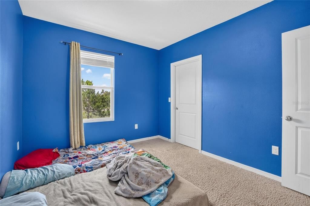 For Sale: $323,500 (4 beds, 2 baths, 2022 Square Feet)