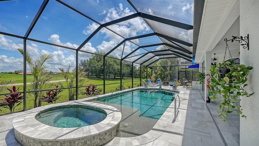 En Venta: $1,075,000 (3 camas, 3 baños, 3136 Pies cuadrados)