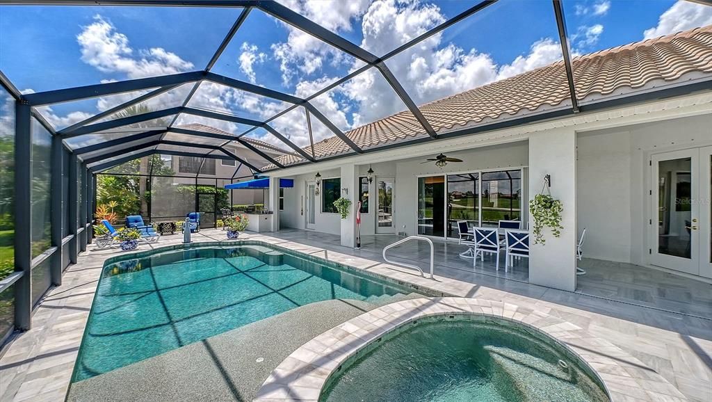 En Venta: $1,075,000 (3 camas, 3 baños, 3136 Pies cuadrados)