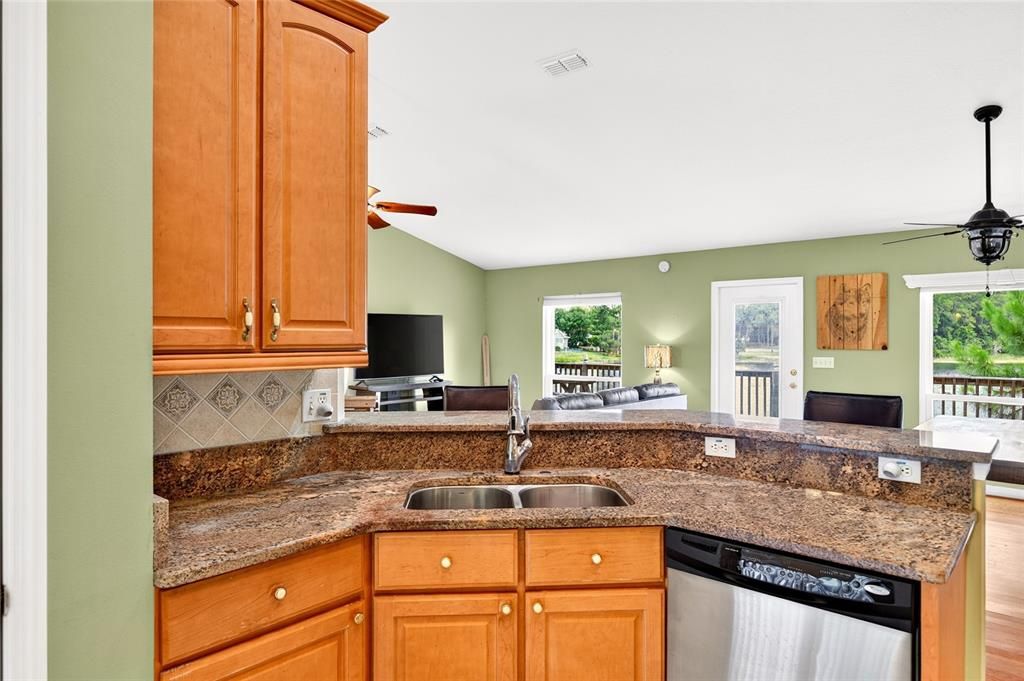For Sale: $385,000 (3 beds, 2 baths, 1860 Square Feet)