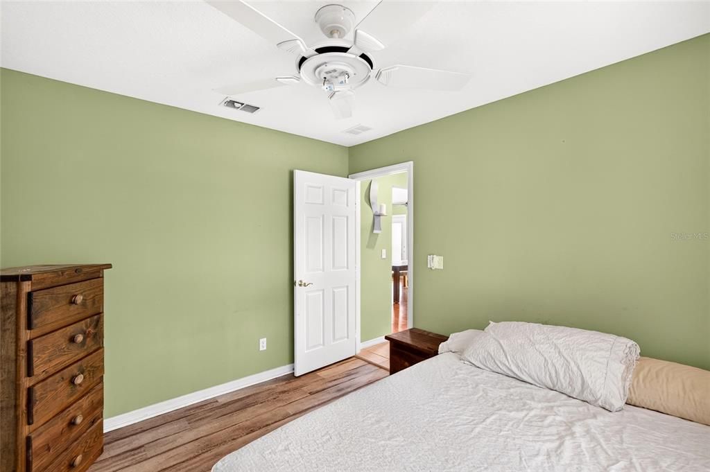For Sale: $385,000 (3 beds, 2 baths, 1860 Square Feet)