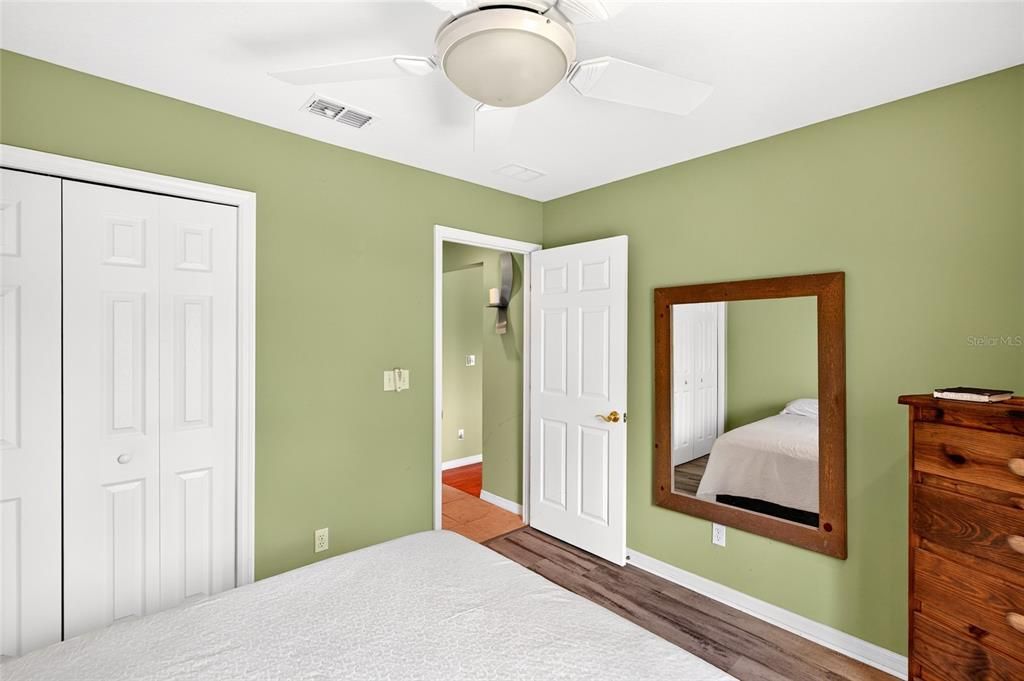 For Sale: $385,000 (3 beds, 2 baths, 1860 Square Feet)