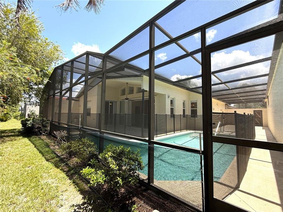 En Venta: $400,000 (2 camas, 2 baños, 1532 Pies cuadrados)
