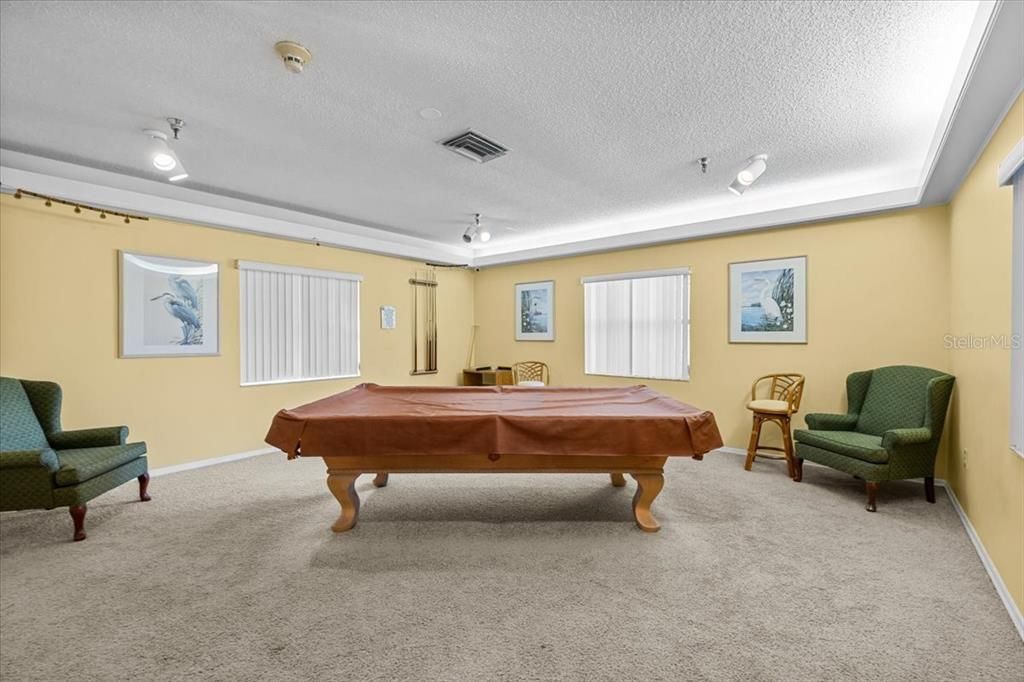 For Sale: $165,000 (2 beds, 2 baths, 1256 Square Feet)