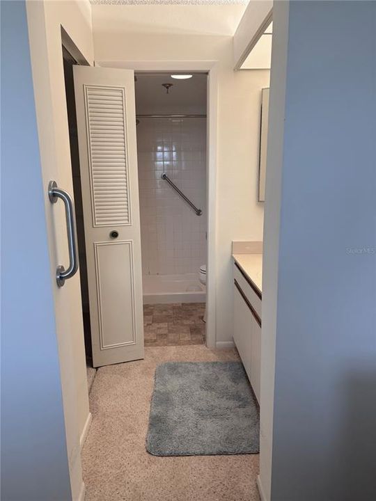 For Sale: $165,000 (2 beds, 2 baths, 1256 Square Feet)