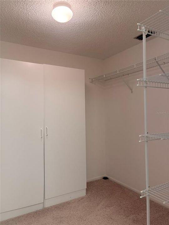 For Sale: $165,000 (2 beds, 2 baths, 1256 Square Feet)