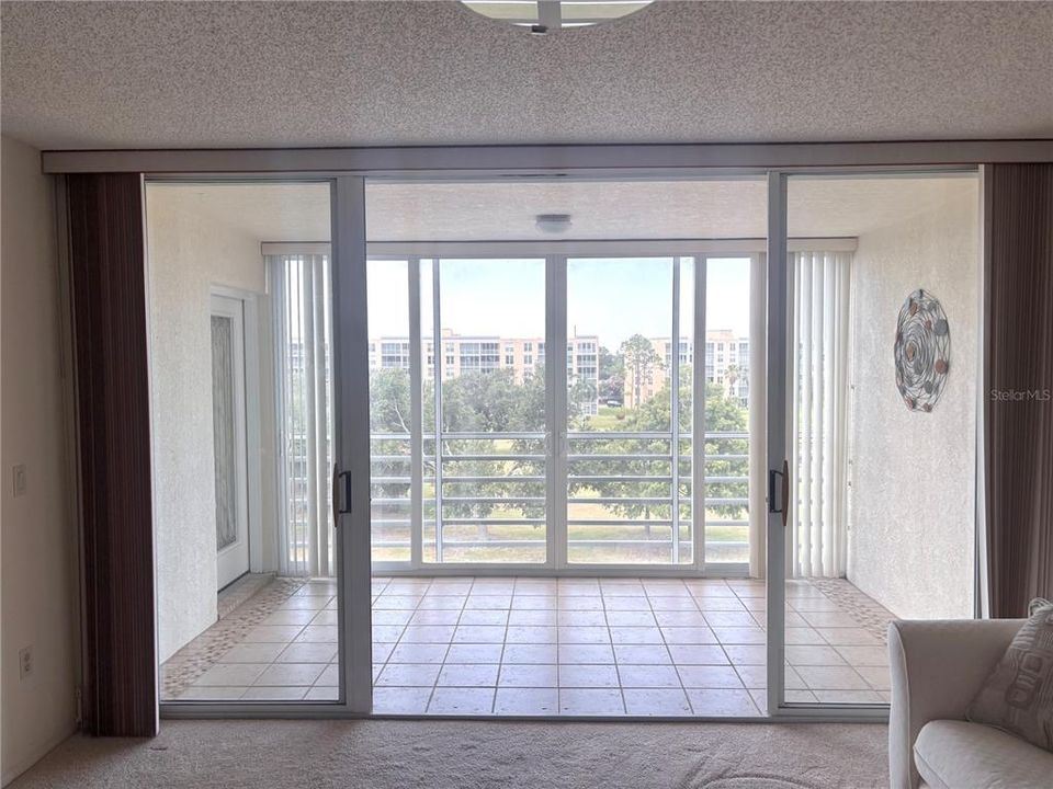 For Sale: $165,000 (2 beds, 2 baths, 1256 Square Feet)