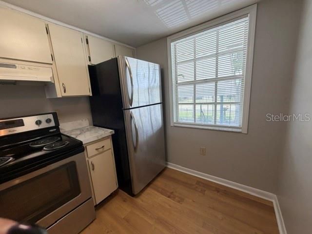 В аренду: $1,500 (2 спален, 2 ванн, 879 Квадратных фут)