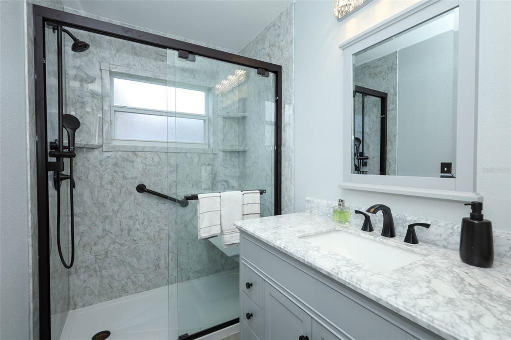 En Venta: $309,990 (2 camas, 2 baños, 1338 Pies cuadrados)