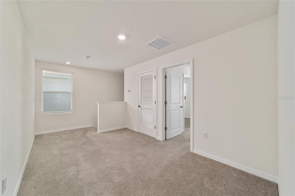 В аренду: $2,550 (5 спален, 3 ванн, 2481 Квадратных фут)
