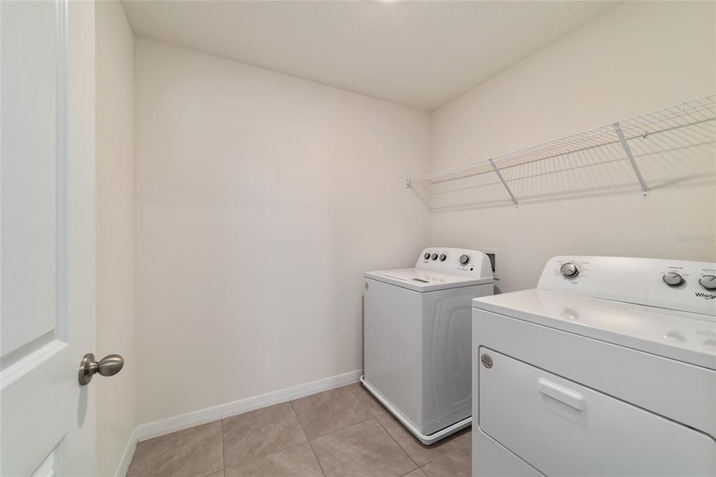 В аренду: $2,550 (5 спален, 3 ванн, 2481 Квадратных фут)