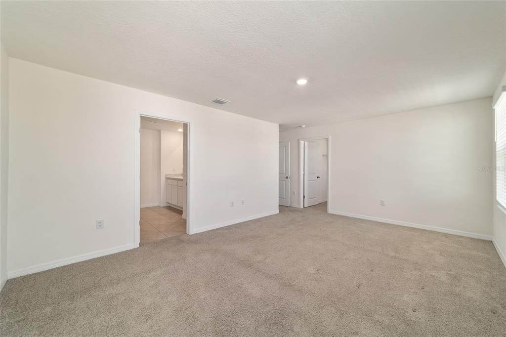В аренду: $2,550 (5 спален, 3 ванн, 2481 Квадратных фут)