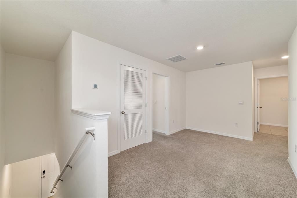 В аренду: $2,550 (5 спален, 3 ванн, 2481 Квадратных фут)