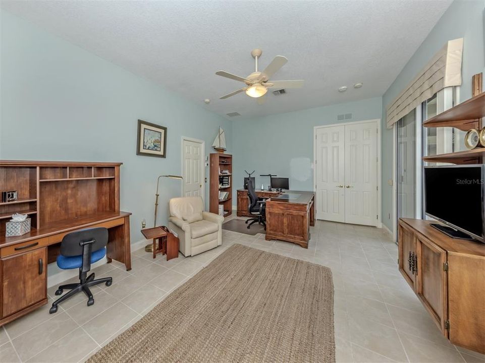Active With Contract: $699,000 (3 beds, 3 baths, 3114 Square Feet)