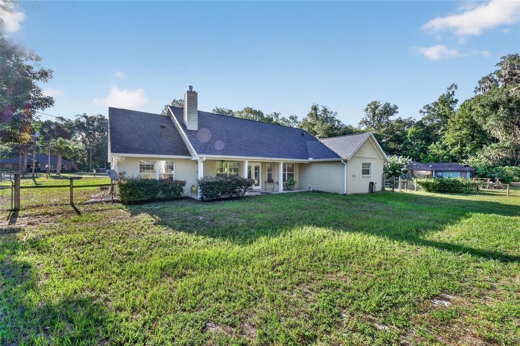 En Venta: $339,000 (3 camas, 2 baños, 1680 Pies cuadrados)