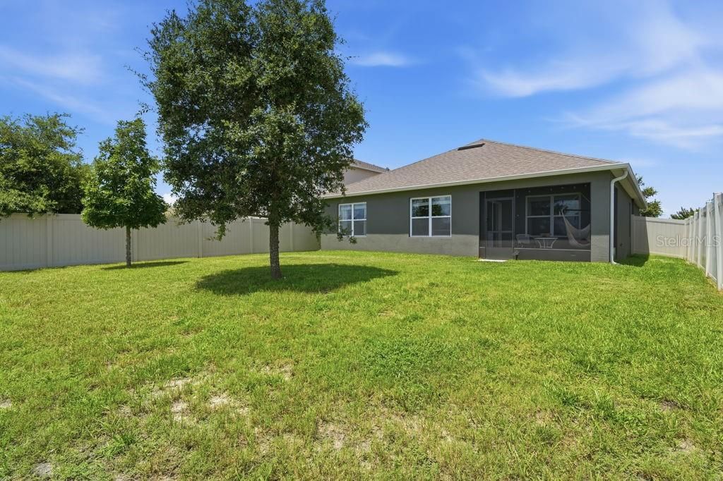 For Sale: $344,000 (3 beds, 2 baths, 1706 Square Feet)