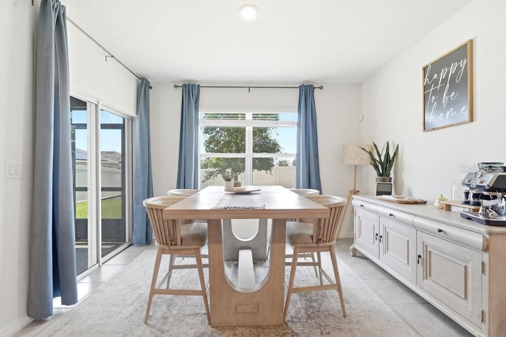 For Sale: $344,000 (3 beds, 2 baths, 1706 Square Feet)