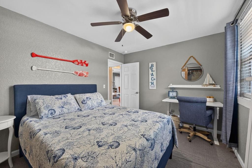 For Sale: $360,000 (2 beds, 2 baths, 1016 Square Feet)