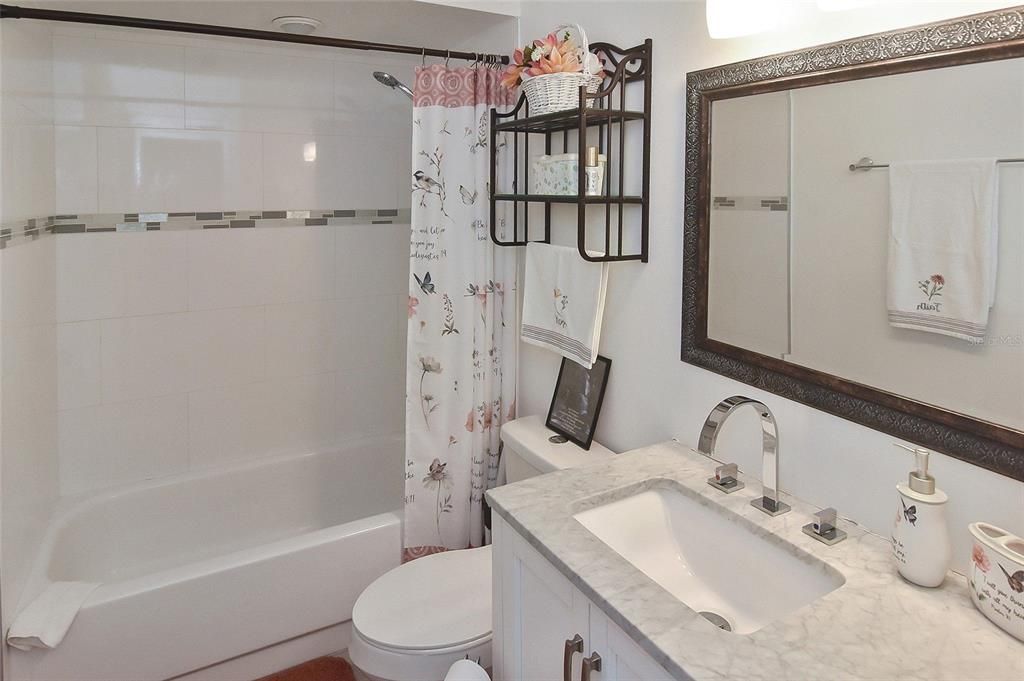 En Venta: $274,500 (2 camas, 2 baños, 1635 Pies cuadrados)