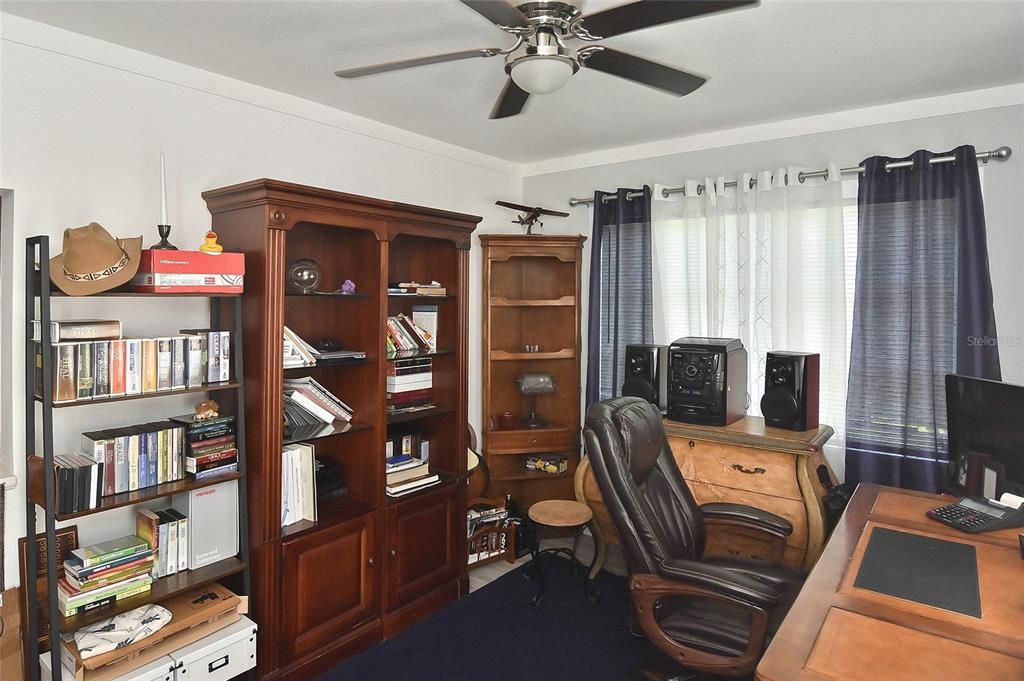 En Venta: $274,500 (2 camas, 2 baños, 1635 Pies cuadrados)