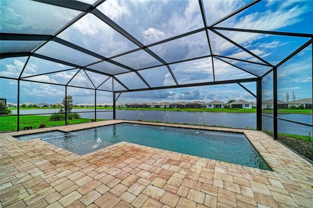 En Venta: $1,174,900 (4 camas, 4 baños, 2761 Pies cuadrados)