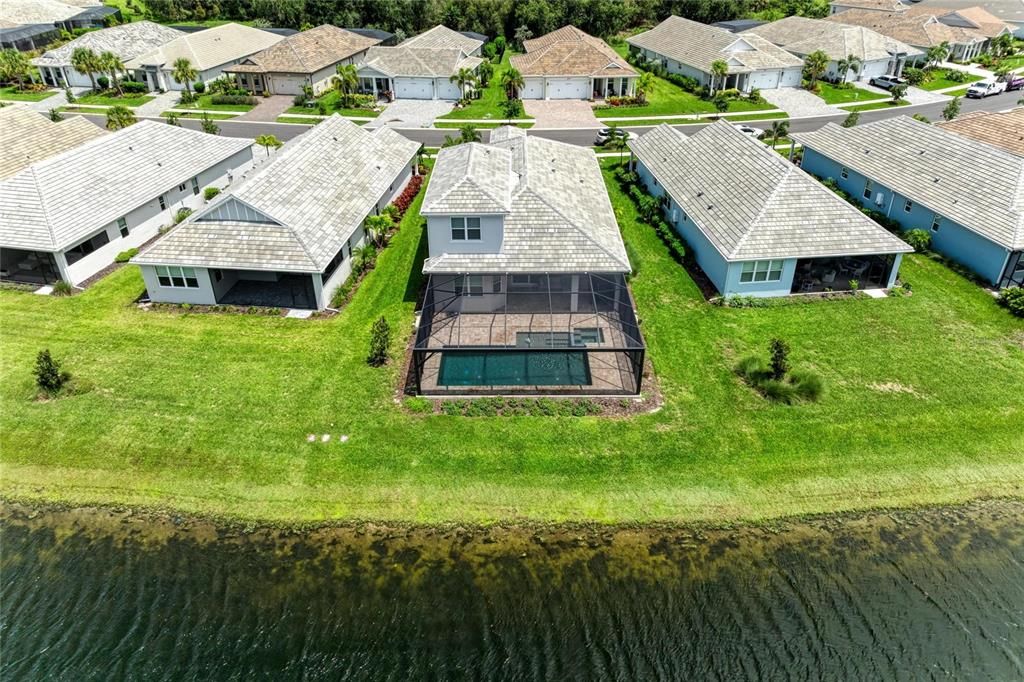 En Venta: $1,174,900 (4 camas, 4 baños, 2761 Pies cuadrados)