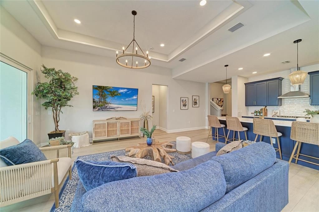 En Venta: $1,174,900 (4 camas, 4 baños, 2761 Pies cuadrados)