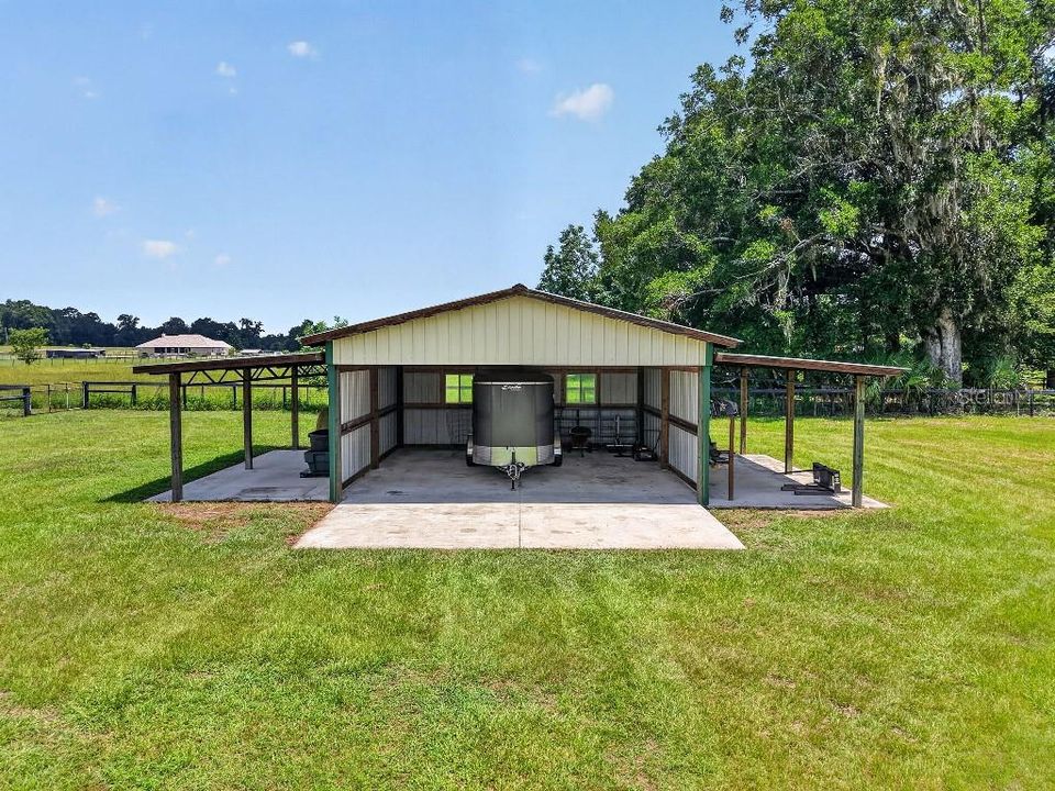 For Sale: $1,095,000 (3 beds, 2 baths, 2378 Square Feet)