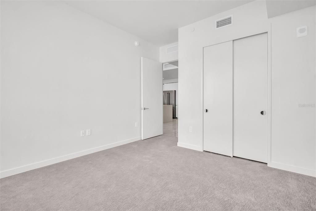 En Renta: $8,500 (3 camas, 3 baños, 1921 Pies cuadrados)