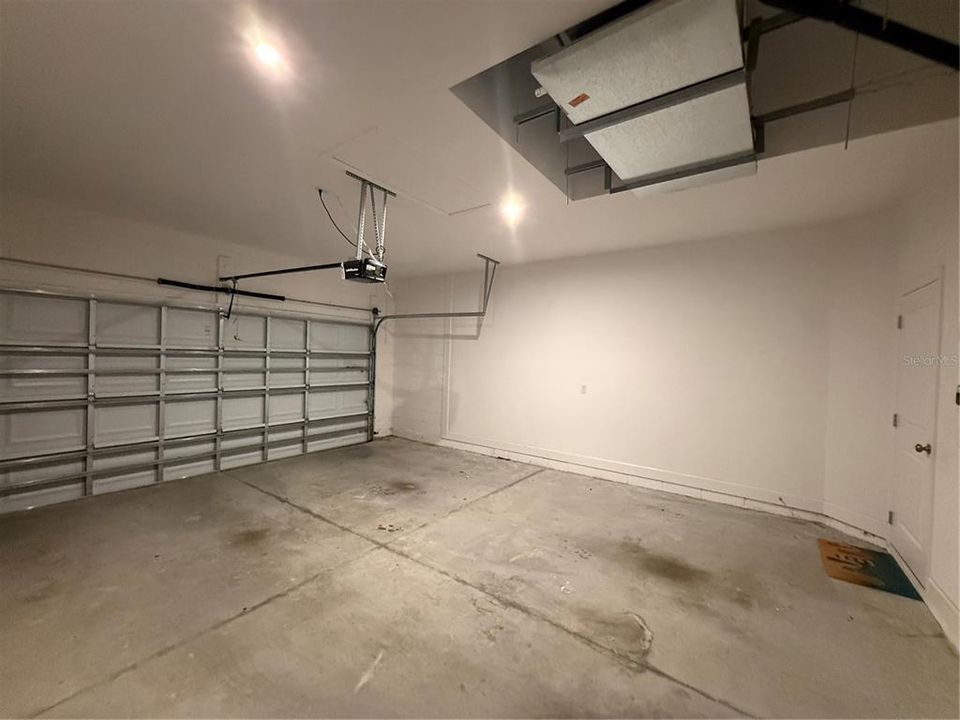 En Renta: $2,900 (4 camas, 3 baños, 2399 Pies cuadrados)