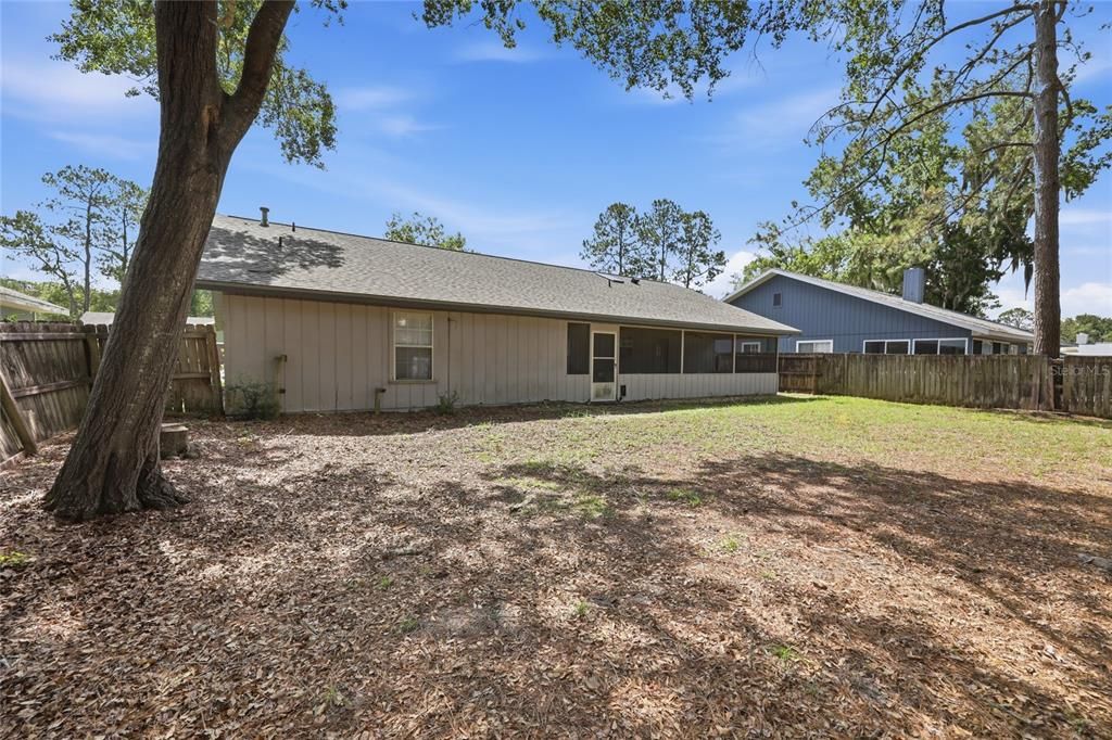 For Sale: $319,000 (3 beds, 2 baths, 1533 Square Feet)