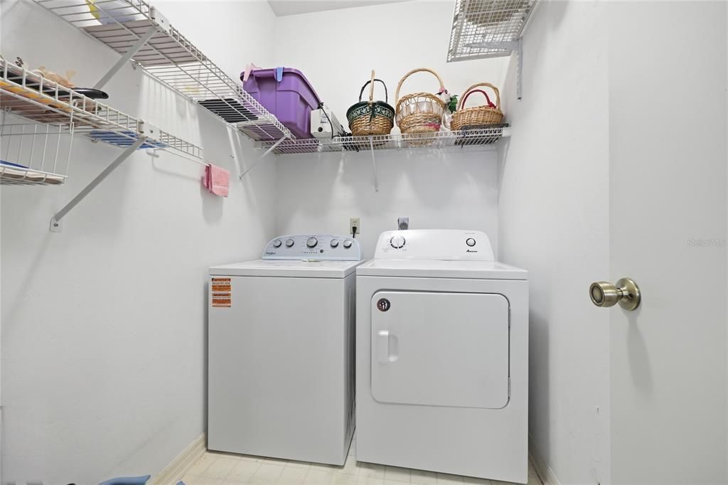 For Sale: $319,000 (3 beds, 2 baths, 1533 Square Feet)