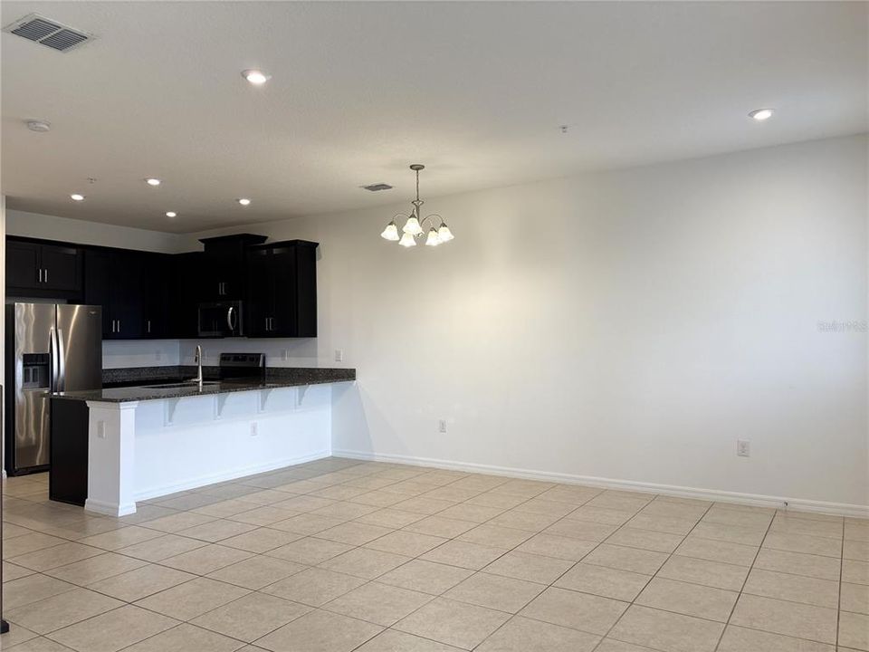 En Renta: $2,645 (3 camas, 2 baños, 1489 Pies cuadrados)