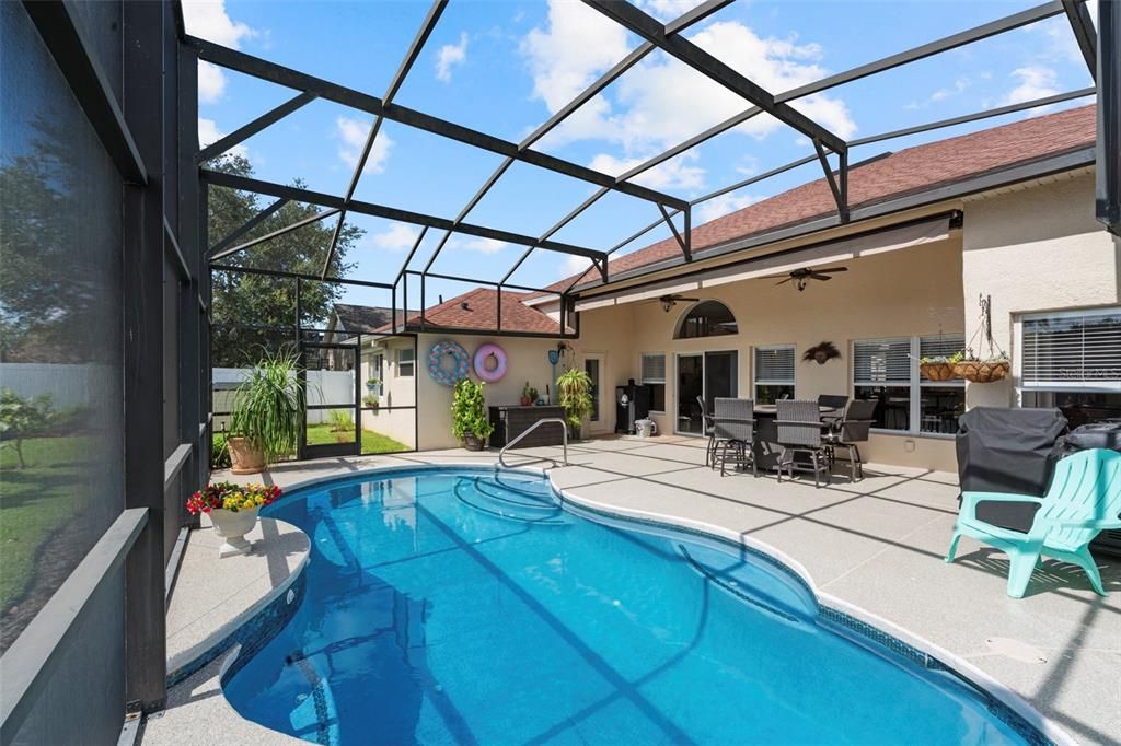 En Venta: $484,900 (3 camas, 2 baños, 2409 Pies cuadrados)